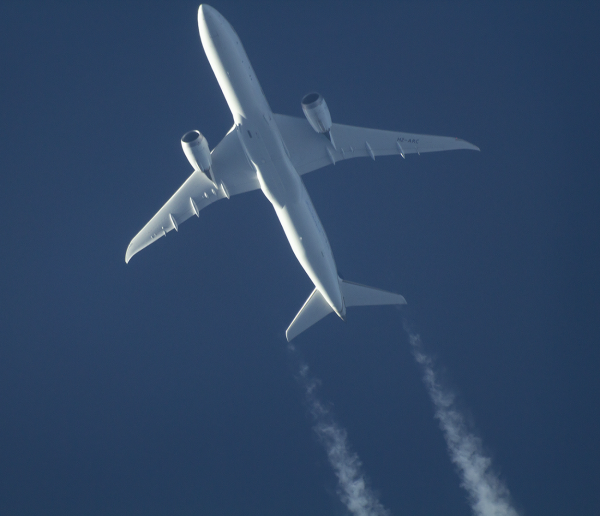 SAUDIA BOEING 787 HZ-ARC ROUTING MANCHESTER--JEDDAH AS SV124  38,000FT.