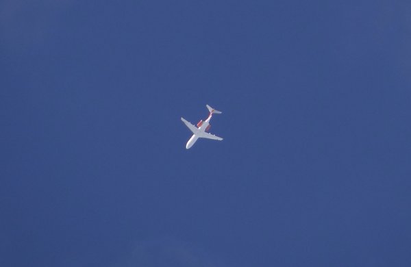 Dutch government PH-KBX Fokker 70 heading home. Greetings to my western neighbours.