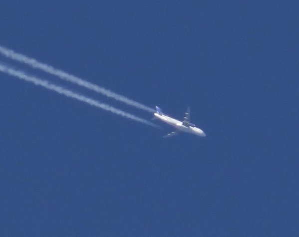 Yes Airways from Poland EI-DDL A320 heading east.