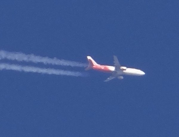 Looks like a 737-400, so probably an older machine. Looks like an ex- centralwings from Poland. Maybe SP-LLF. Not visible on flightradar.