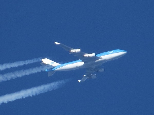 KLM PH-BFF started from Schiphol.