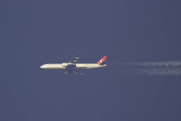 Turkish airlines B777-300, TC-JJM, Istanbul-Toronto