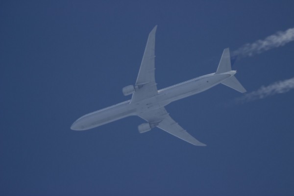United Airlines B767-400 (N78060) flying at 32,000 ft from MUC to IAH
