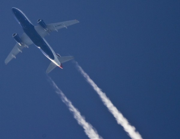 British Airways A319 (G-DBCE) flying at 37,000 ft from LGW to NAP