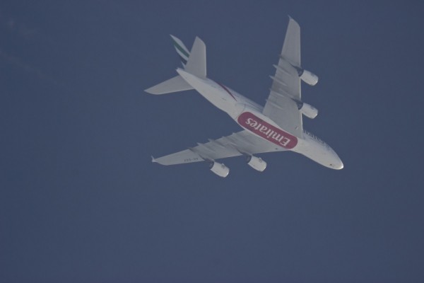 Emirates A380 (A6-EEF) flying at 40,000 ft from DXB to LGW