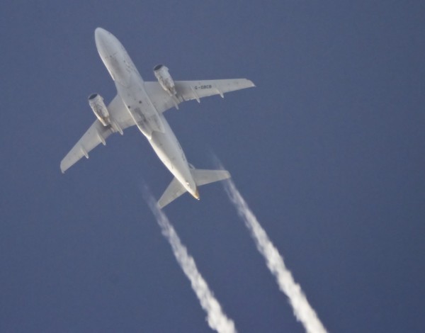 British A320 (G-DBCB) flying at 37,000 ft from LGW to NAP