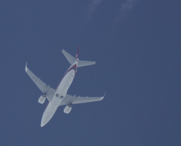 Meridiana 733 (EI-IGS) flying at 35,000 ft from NAP to LGW