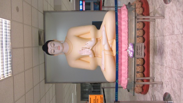 Also at the airport, a statue of Buddha