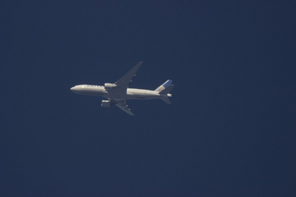 United Airlines 772 (N79011) flying at 34,000 ft from TLV to EWR
