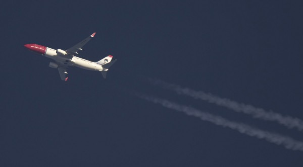 Norwegian (Carl Larsson livery) 738 (LN-DYK) flying at 36,000 ft from AGP to MUC