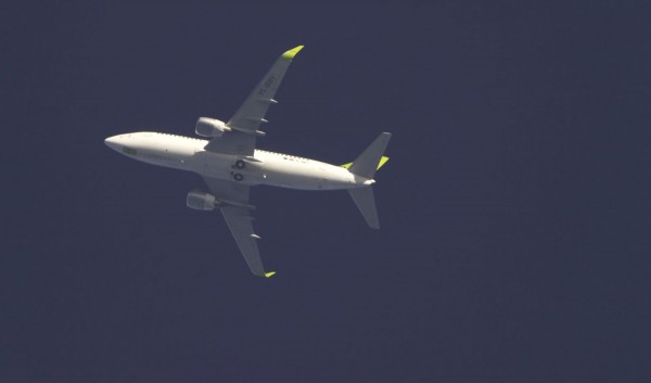 Air Baltic 733 (YL-BBY) flying at 36,000 ft from BCN to RIX