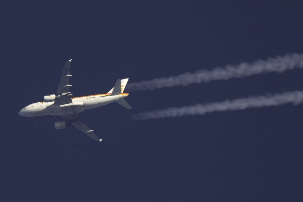 Iberia A319 (EC-KHM) flying at 38,000 ft from MAD to VIE