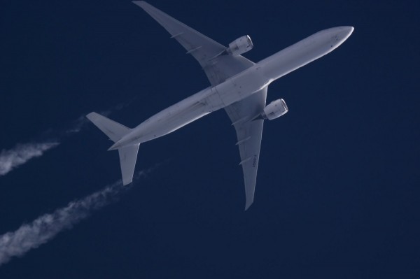 Air France 773 (F-GSQX) flying at 38,000 ft from RUN to ORY
