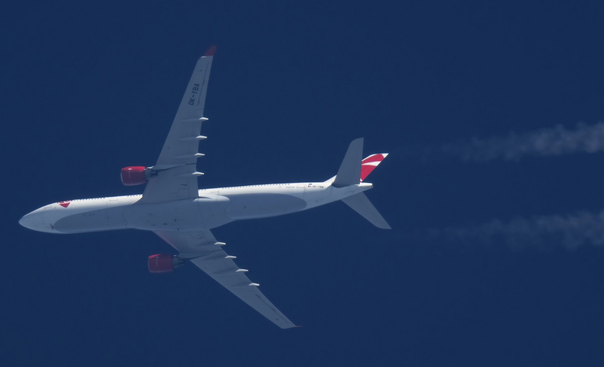 CSA A333 (OK-YBA)flying at 40,000 ft from BCN to PRG