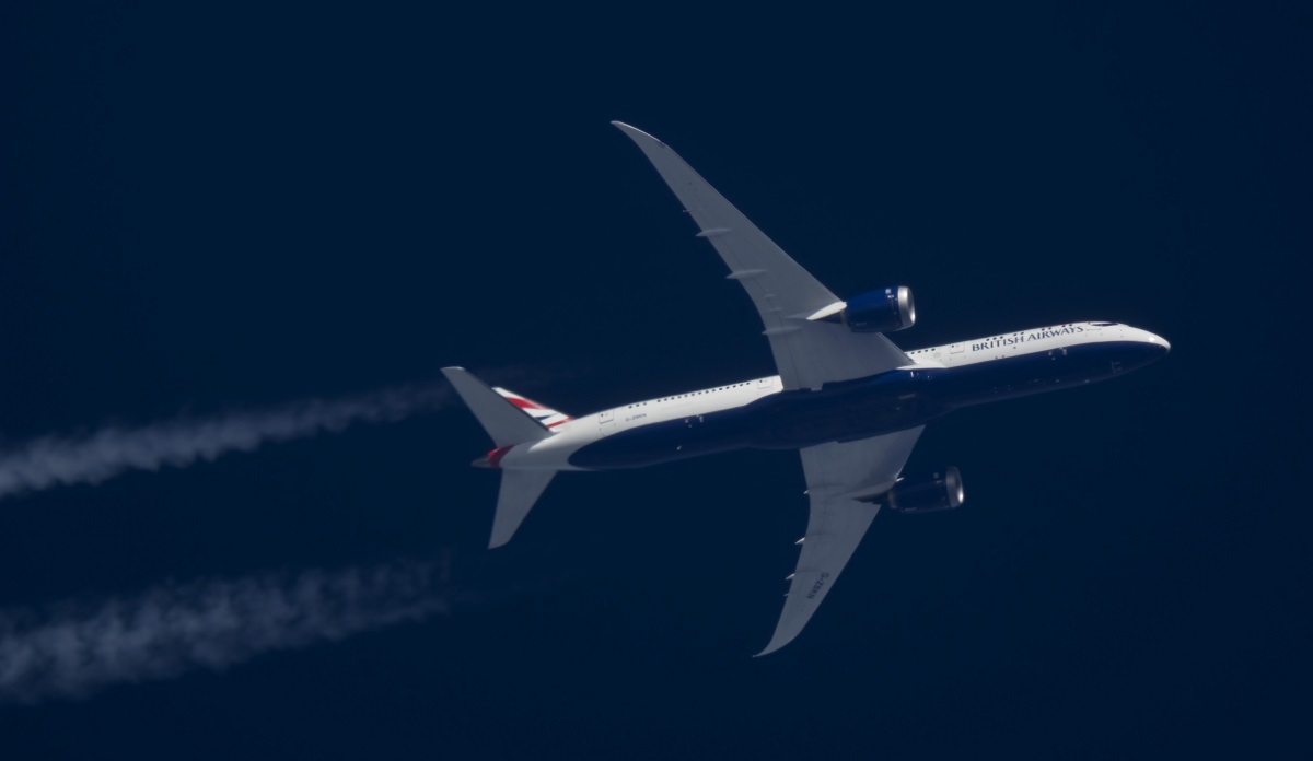 British Airways 789 (G-ZBKN) flying at 38,000 ft from LHR to AUH