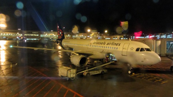 Next to us, the Brussels Airlines Airbus A320 OO-SND