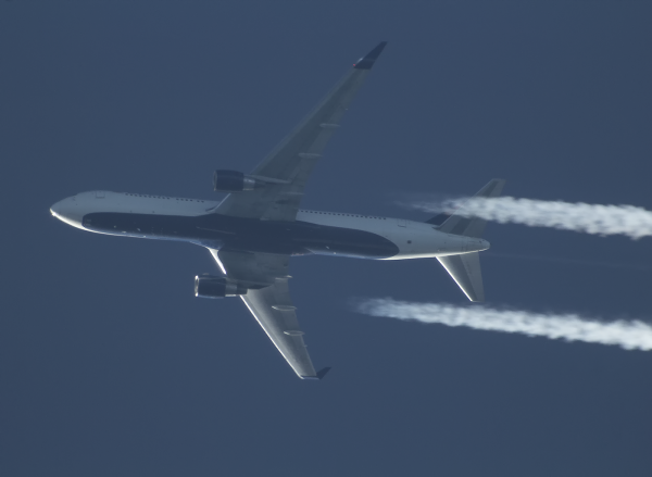 DELTA BOEING 767 N177DN ROUTING ATL-BRU AS DL80            31.000FT.