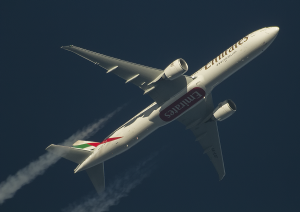 EMIRATES BOEING 777 A6-EQF ROUTING  ORD-DXB AS EK236             33.000FT.