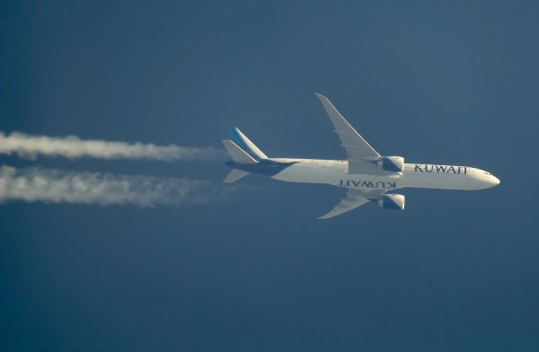 KUWAIT AIRWAYS BOEING 777  9K-AOK ROUTING JFK-KWI-35,000FT.