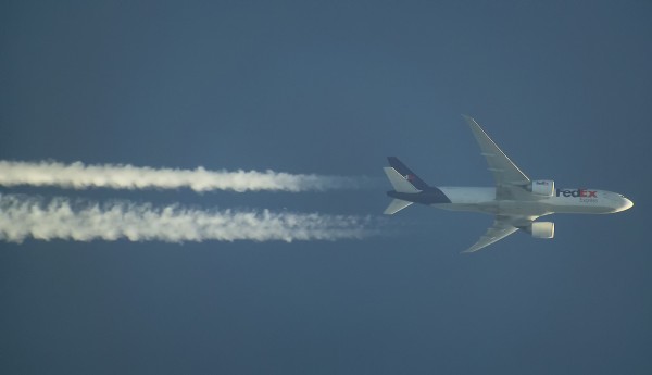 FEDEX BOEING 777 N882FD ROUTING EAST AS FDX20-MEM-CGN-37.000FT.