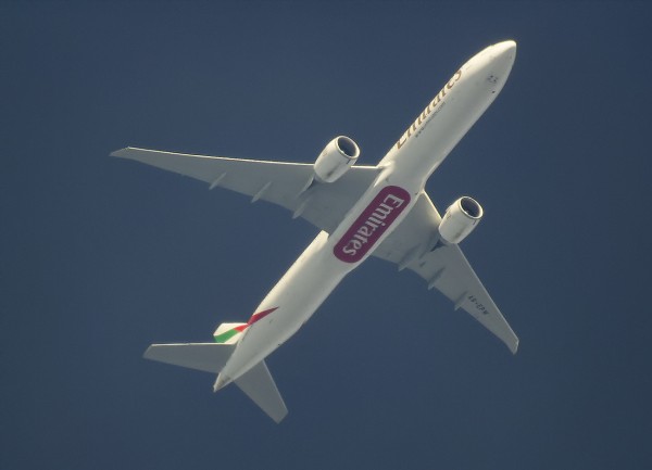 EMIRATES BOEING 777 A6-EPW ROUTING BOS--DXB AS EK238,33,000FT.