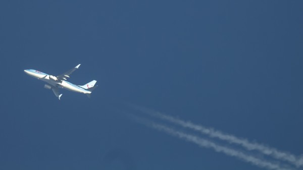 TUI BOEING 737-8 G-TAWI ROUTING SOUTHWEST AS JTG207 COPENHAGEN-GRAN CANARIA AS JTG207 36,000FT.