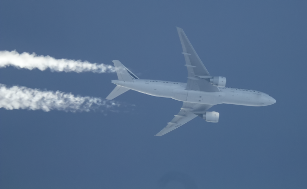 AIR FRANCE BOEING 777 F-GSPA ROUTING CDG-VANCOUVER AS AF374<br />34,000FT,