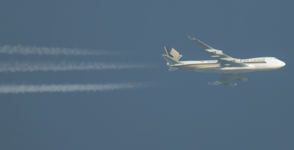 SINGAPORE AIRLINES CARGO BOEING 747F 9V-SFM ROUTING LAX--BRUSSELS AS SQ7957  31,000FT DECENDING.