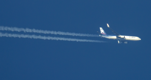 LAN CARGO BOEING 767C ON ITS WAY TO BRUSSELS...LONG WAY OFF.