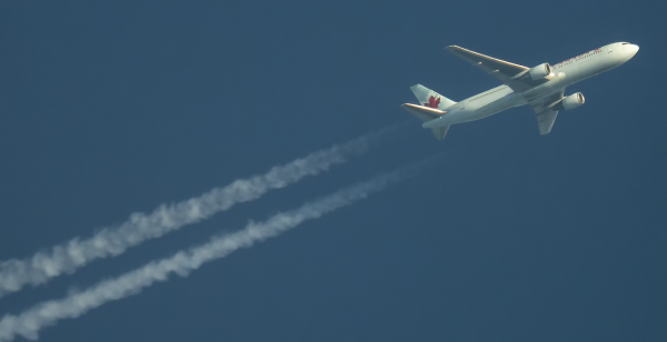 AIR CANADA BOEING 767  C-GLCA ROUTING TORONTO--MILAN AS AC894 35,000,