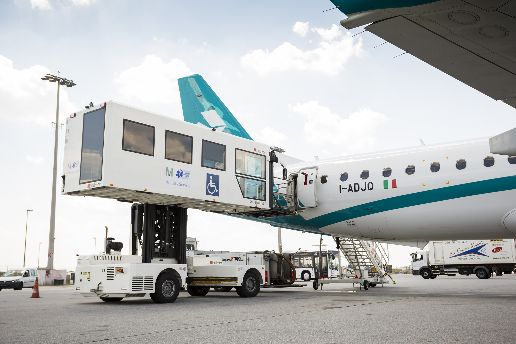 Barrierfree travel for pax with reduced mobility at Munich