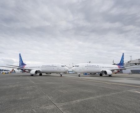 Sriwijaya Air; Two 737's Nose to Nose; Boeing Field; on Tarmac; K66425; SJA