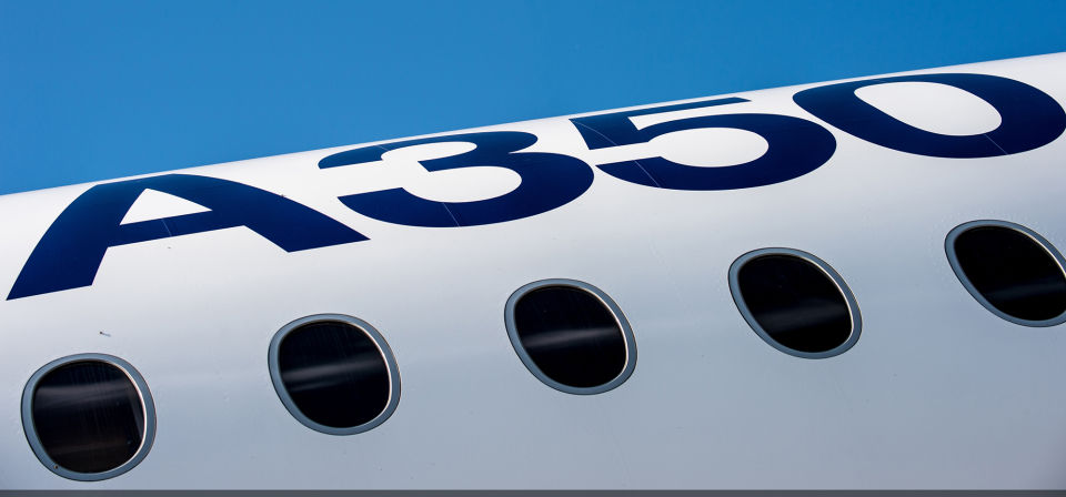 HEL_Airbus_A350_XWB