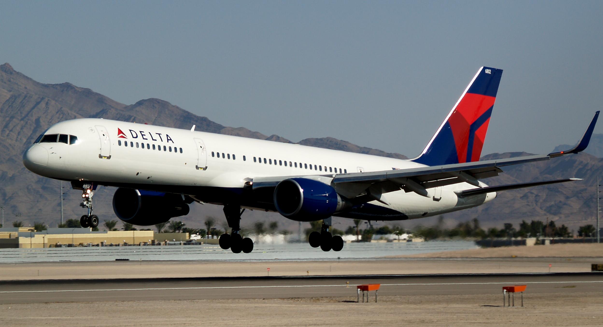 http://www.luchtzak.be/wp-content/uploads/2016/01/Delta_Air_Lines_Boeing_757-232_N703TW.jpg