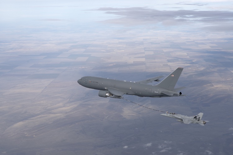 KC-46_FA-18