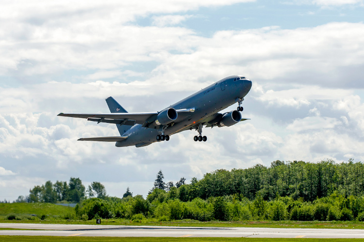 767-2C EMDS #1067 Tanker