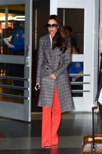 NEW YORK, NY - OCTOBER 26: Victoria Beckham is seen at JFK on October 26, 2015 in New York City. (Photo by GVK/Bauer-Griffin/GC Images)