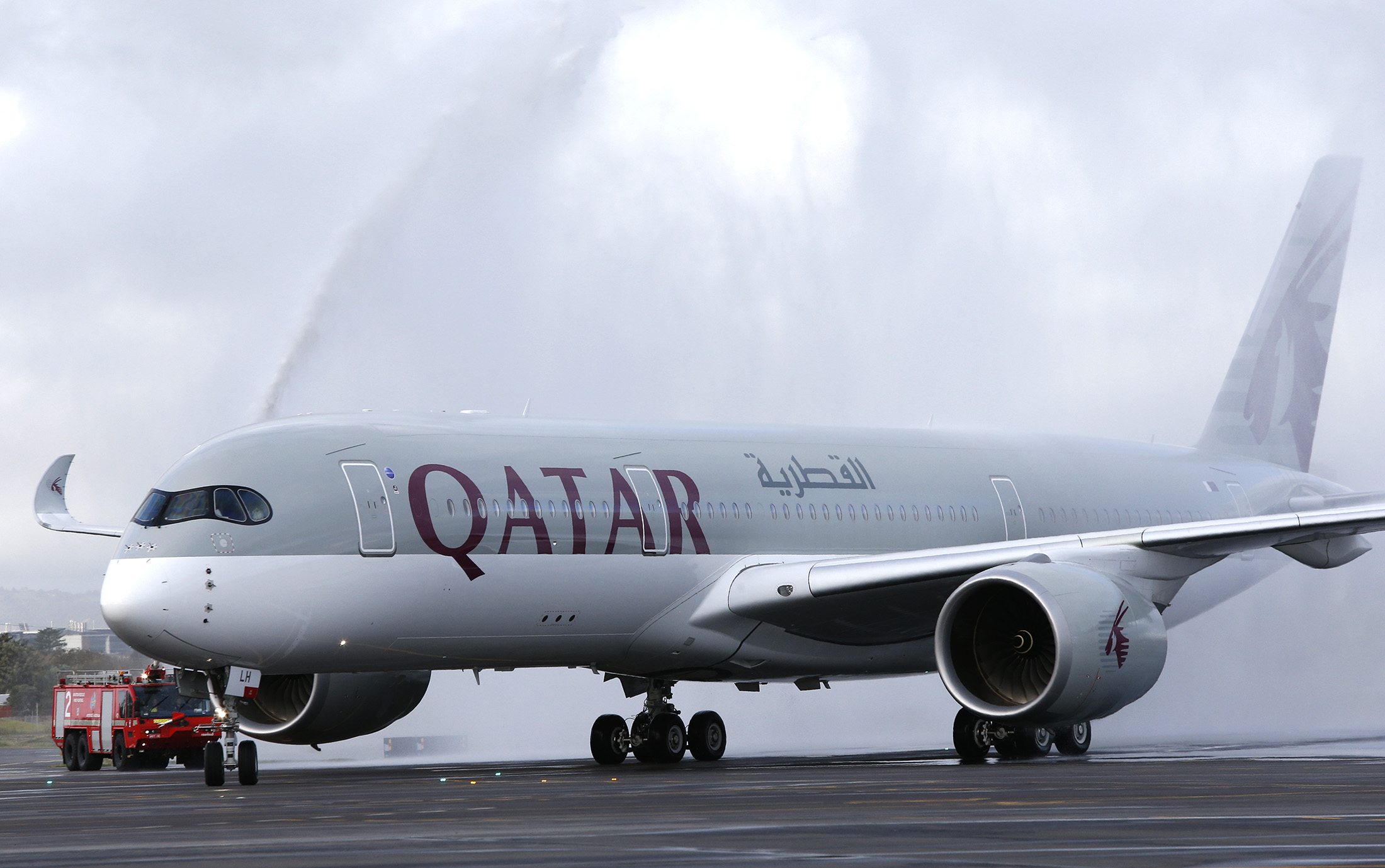 Qatar Airways A350 in Adelaide
