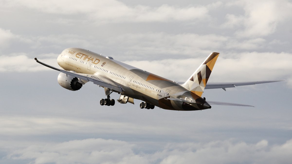 ETIHAD AIRWAYS エティハド航空 B787-9 1/150 新品 エティハド航空、ボーイング機を28機追加発注 – 旅行業界・航空