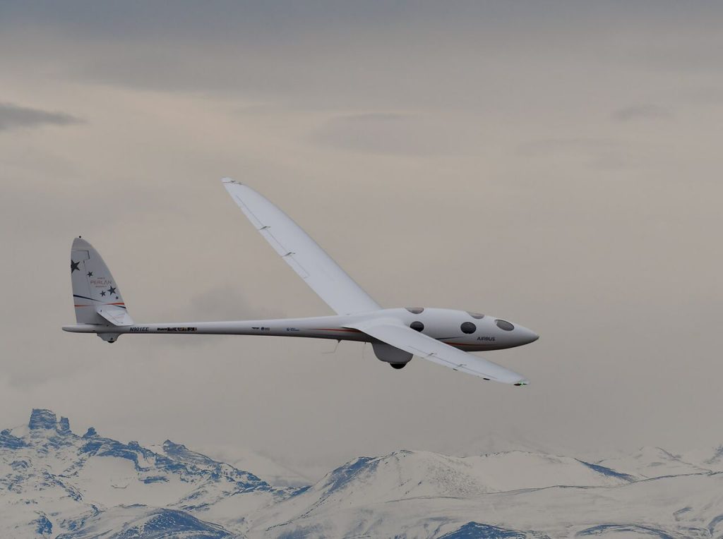 Airbus Perlan Mission II soars into history, sets new world record for