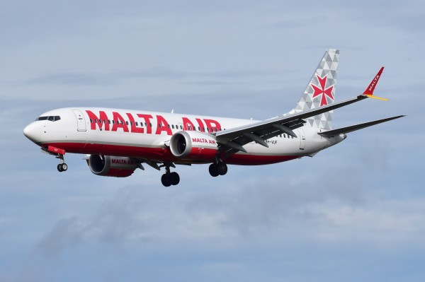 B38M 9H-VUF Malta Air