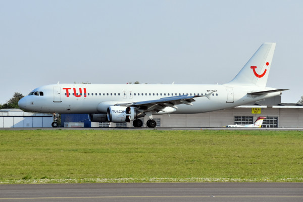 A320  9H-SLK
