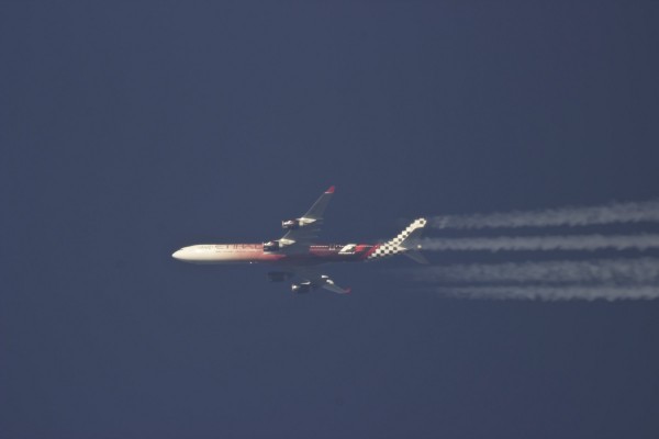 Etihad A340-600, A6-EHJ, Abu Dhabi-Washington