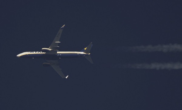 Ryanair 738 (EI-EKA) flying at 36,000 ft from ALC to NUE