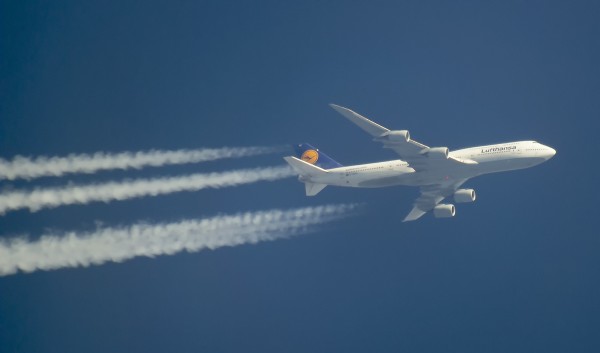 LUFTHANSA BOEING 747 D-ABYC ROUTING JFK-FRA AS LH405-37,000FT.