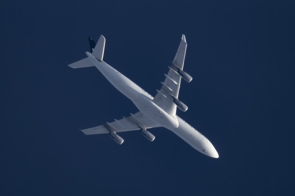 LUFTHANSA(STAR ALLIANCE LIVERY)D-AIGV ROUTING EAST AS LH483  TAMPA- FRANKFURT  38,000FT,