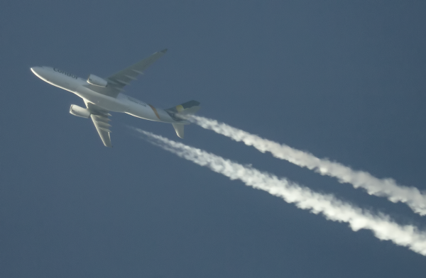 CONDOR AIRBUS A330 G-TCCF ROUTING  CANCUM-FRANKFURT AS CFG115  40,000FT.NICE TO SEE A AIRBUS A330 IN CONDOR COLOURS.MY 1st.