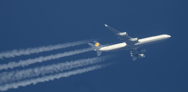 LUFTHANSA AIRBUS A340 D-AIHE ROUTING LOS ANGELES-MUNICH AS LH453   37,000FT,