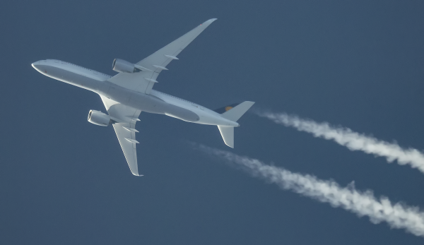 LUFTHANSA AIRBUS A350  D-AIXD ROUTING BOSTON--MUNICH AS LH425  40,000FT.