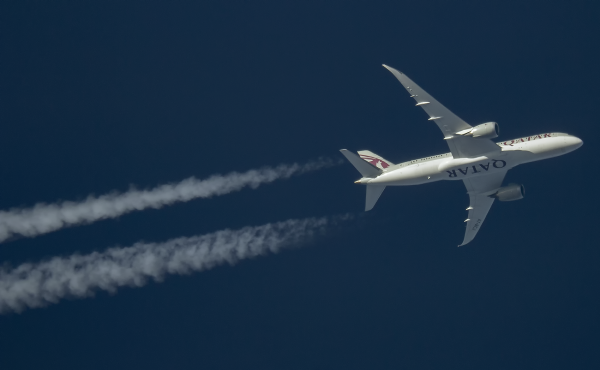 QATAR AIRWAYS BOEING 787 A7-BCJ ROUTING EAST AS QTR322  CARDIFF--DOHA  36,OOOFT.